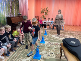 Международный день собак-поводырей Международный день собак-поводырей.